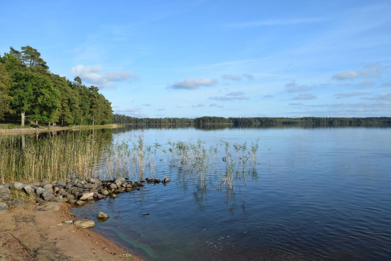 Backa Loge - Semesterparadiset Sjon Fegen Hotel Svanabo ภายนอก รูปภาพ