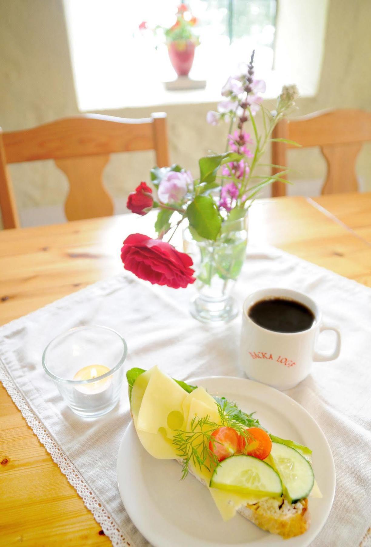 Backa Loge - Semesterparadiset Sjon Fegen Hotel Svanabo ภายนอก รูปภาพ